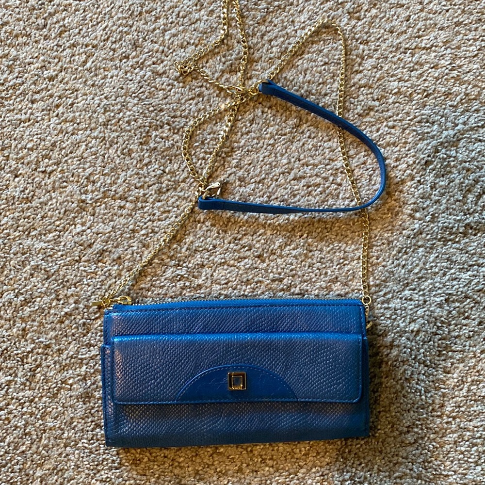 Cute blue Lodis crossbody bag with chain strap